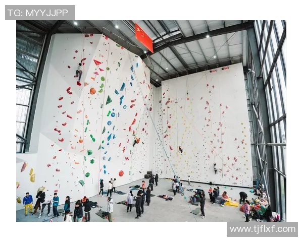 深圳攀岩队荣登攀岩节奏排行榜第二名展现实力与风采 深圳攀岩队荣登攀岩节奏排行榜第二名展现实力与风采