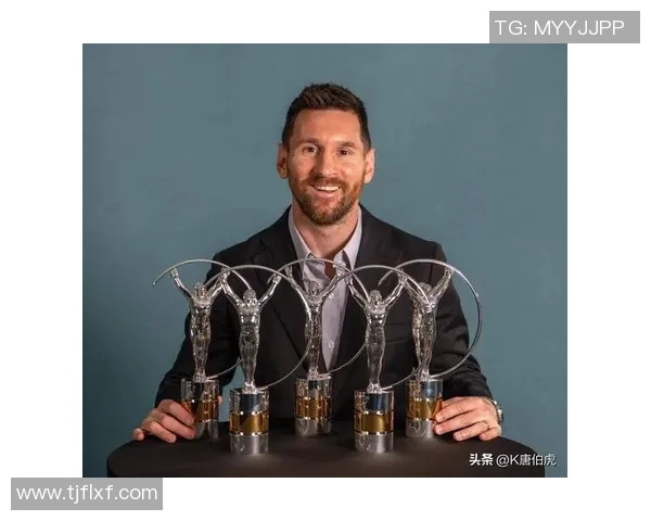 足球明星收入高的背后原因与社会价值的深度剖析 足球明星收入高的背后原因与社会价值的深度剖析